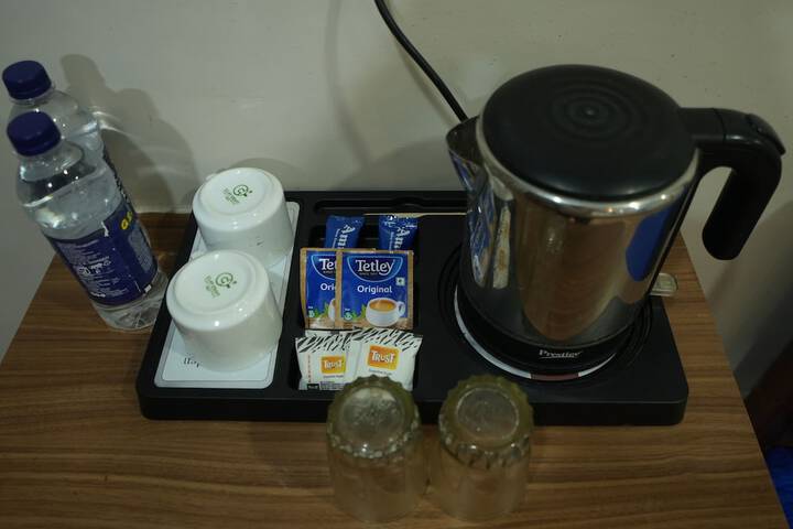 Breakfast/Coffee Service 7 of 20