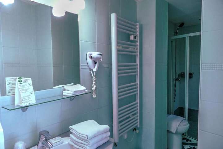 Room 31 of 59