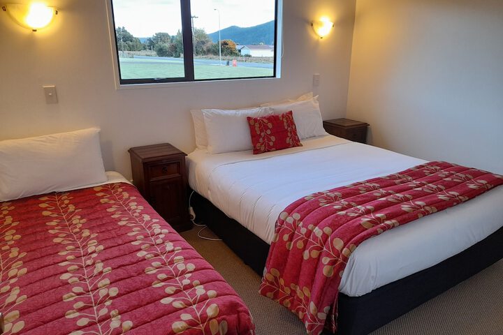 Room 5 of 42