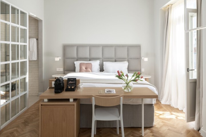 Room 19 of 52