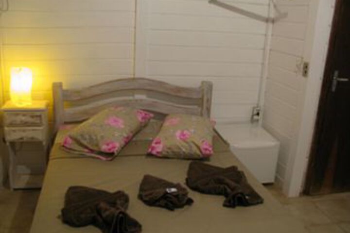 Room 8 of 14