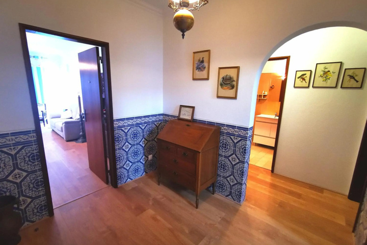 Room 3 of 17
