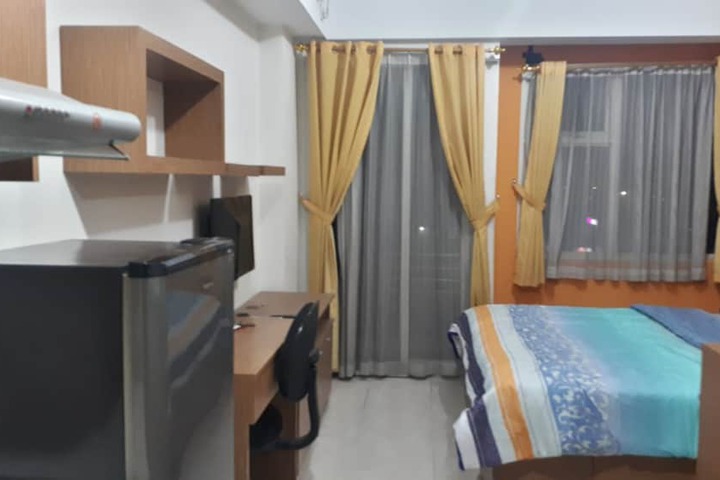 Room 8 of 20