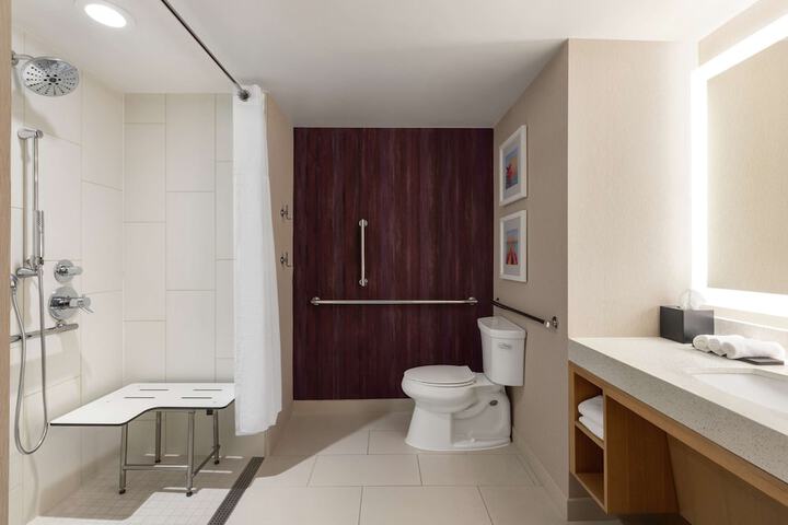 Bathroom shower