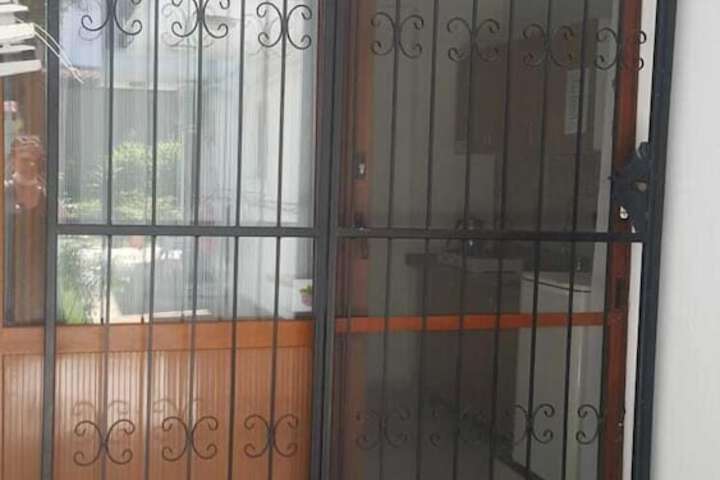 Room 35 of 91