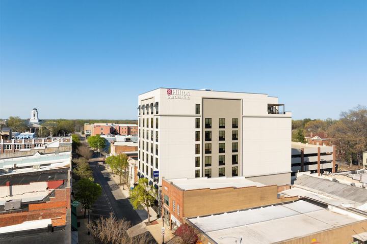 Hotel 60 of 62