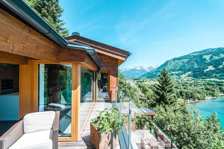 Chalet Max Panorama by we rent in Zell am See