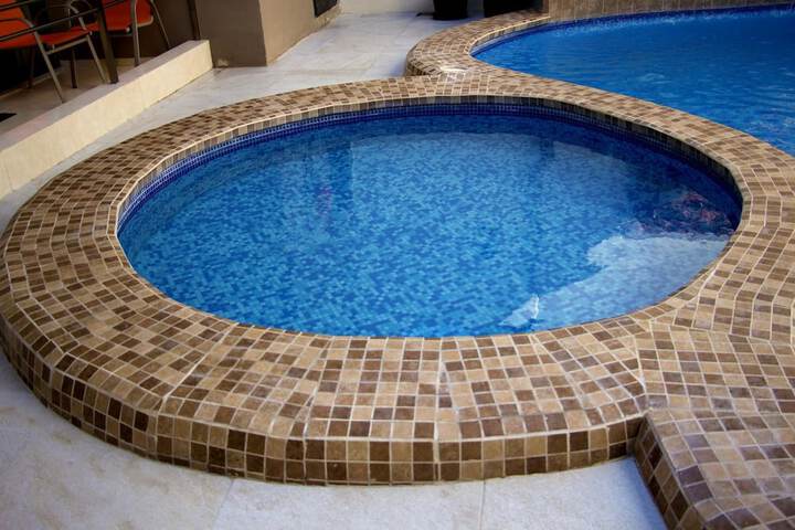 Pools & Facilities