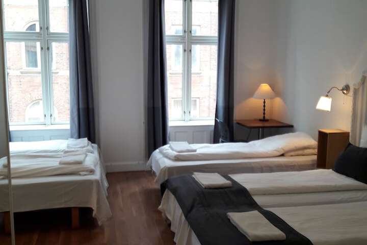 Room 28 of 56