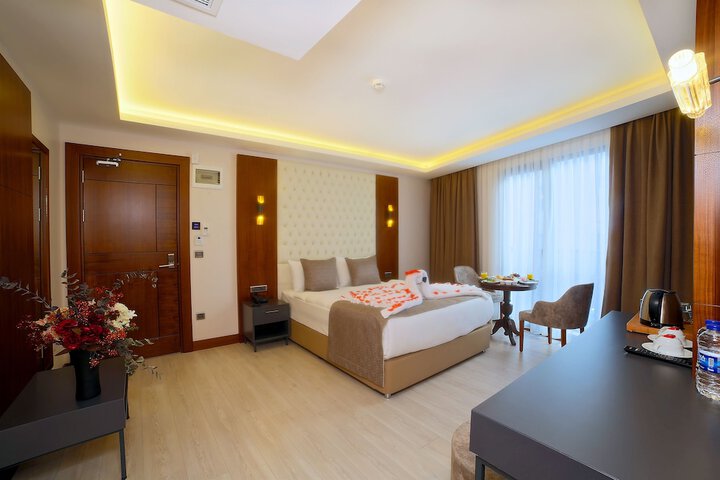Room 26 of 73
