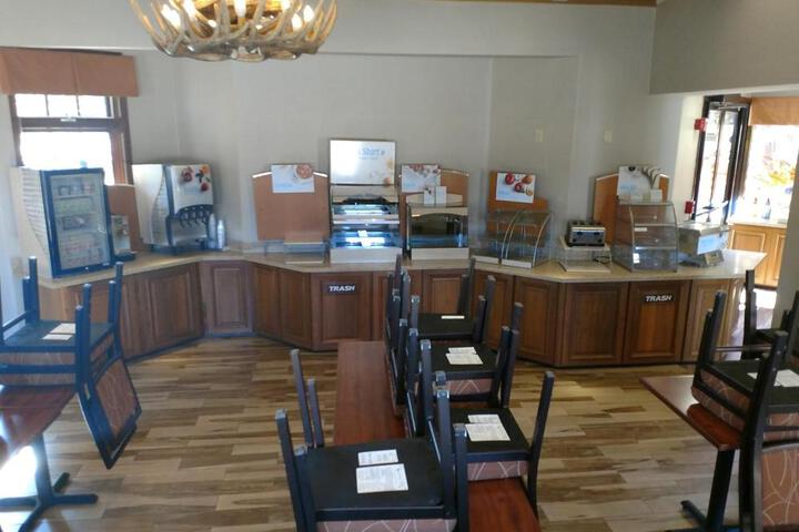Photo 9