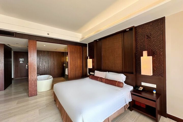 Room 28 of 158