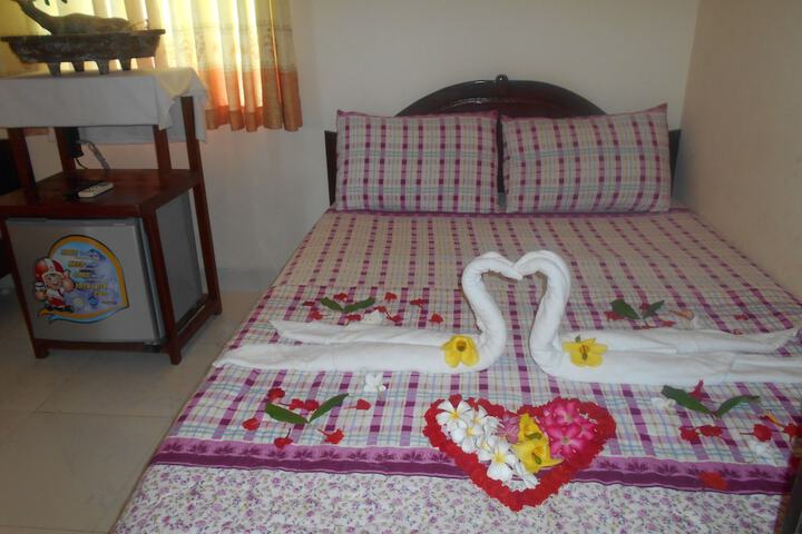 Room 11 of 39