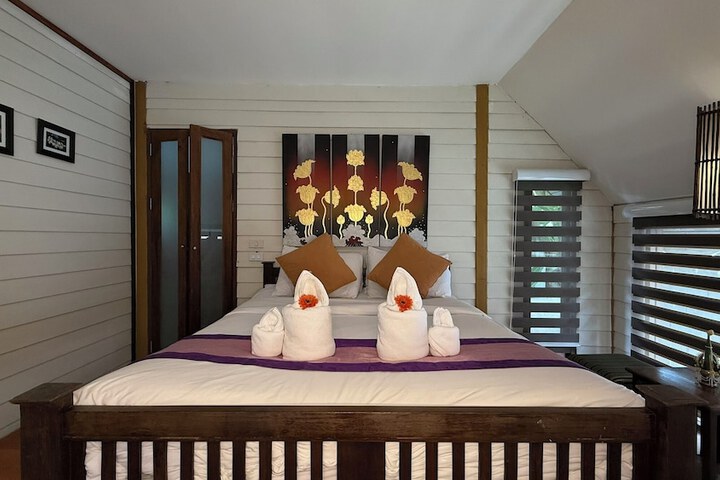 Room 10 of 73