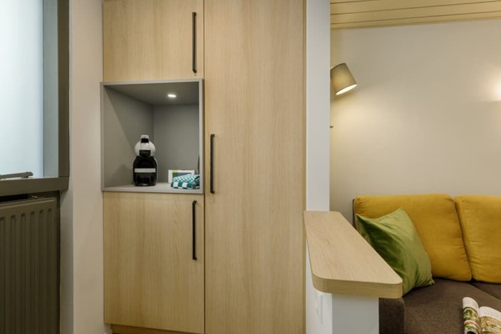 Room 4 of 30