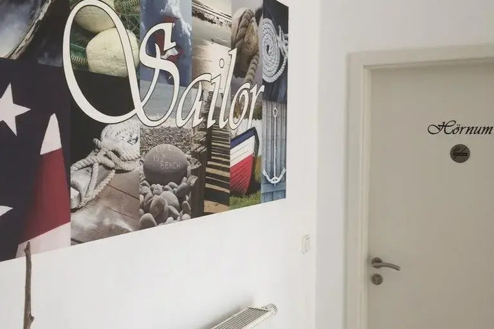 Room 2 of 16