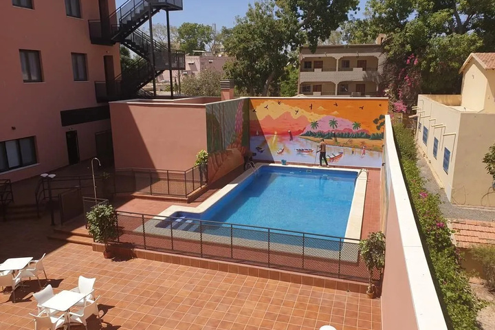 Pool 8 of 10