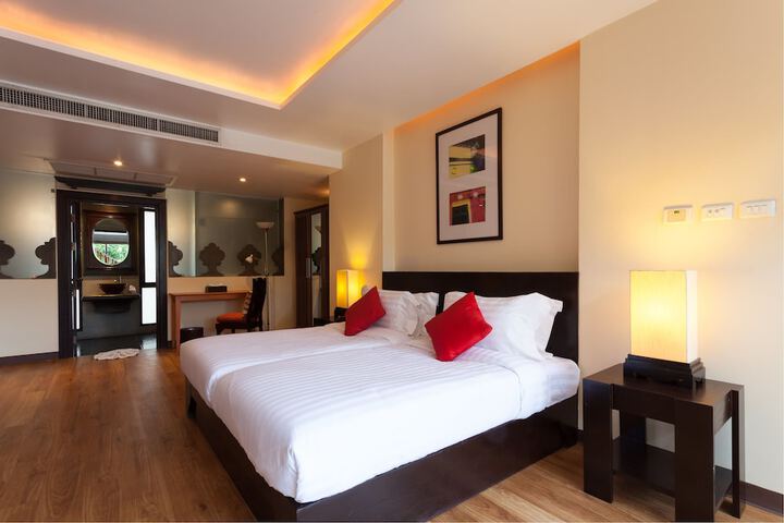 Room 29 of 166