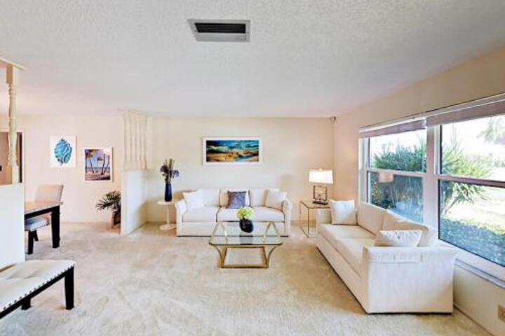 701 Emerald Harbor Drive Home in Longboat Key, FL