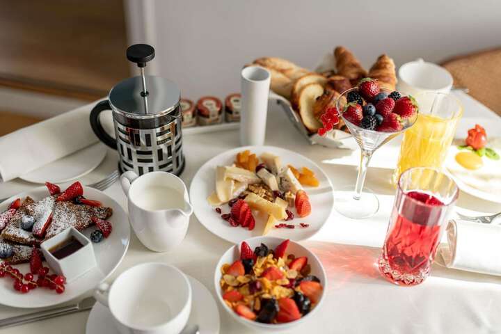 Breakfast/Coffee Service 166 of 255