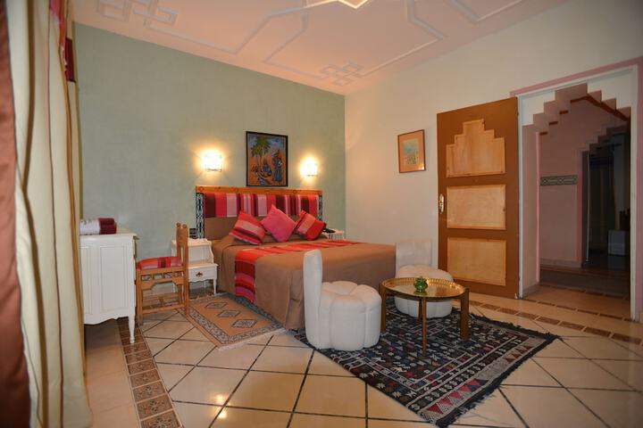 Room 14 of 38