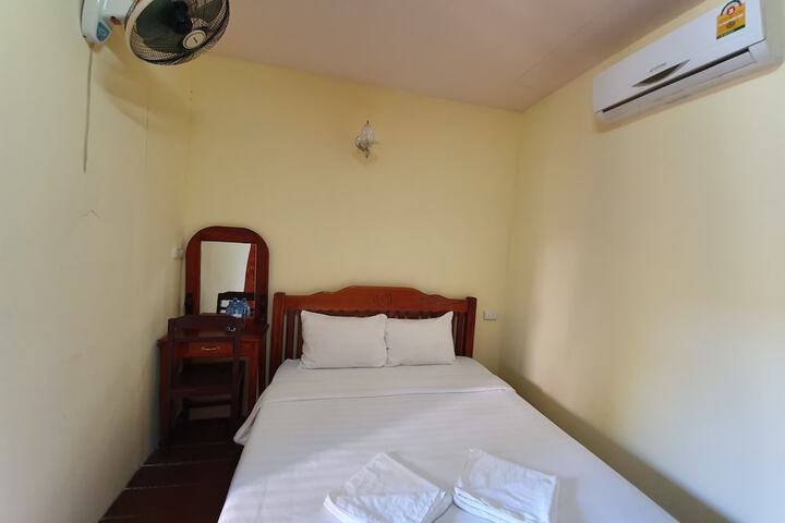 Room 12 of 58