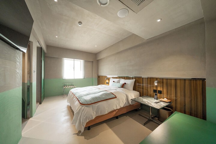 Room 78 of 199