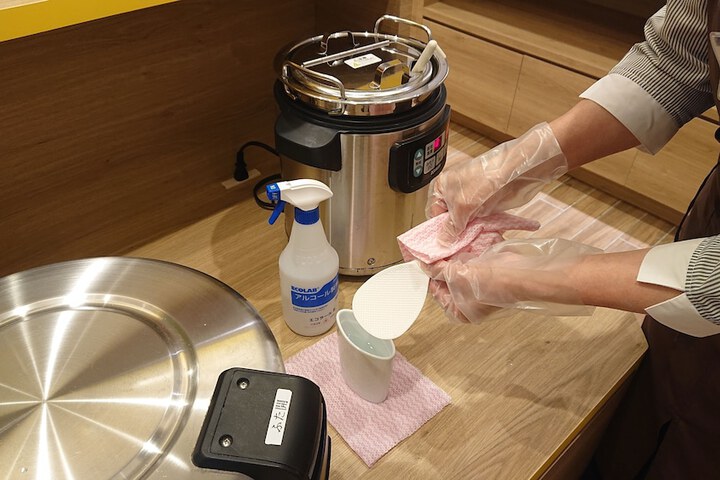 Breakfast/Coffee Service 26 of 34
