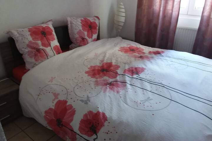Room 10 of 29