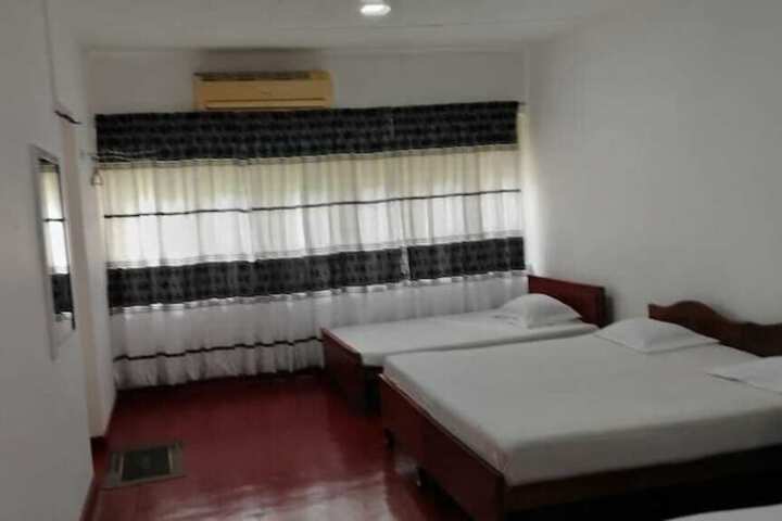 Room 38 of 59