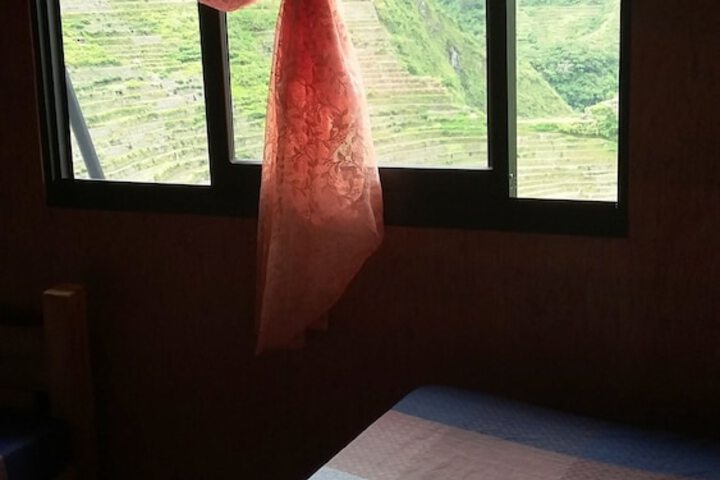 Room 2 of 48