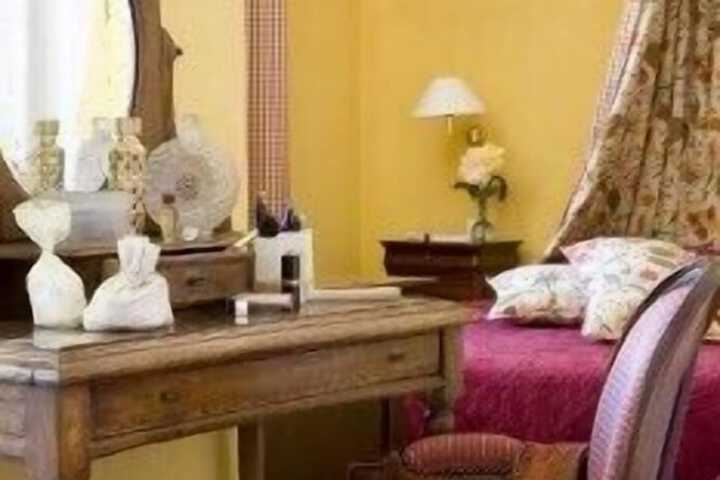 Room amenity