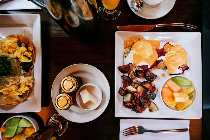 Breakfast meal