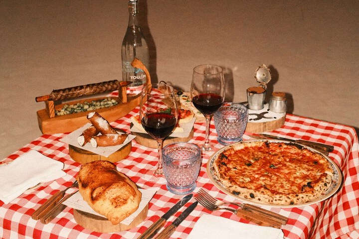 Dining 134 of 220
