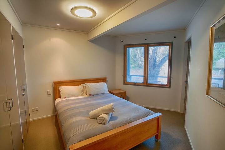 Room 3 of 23
