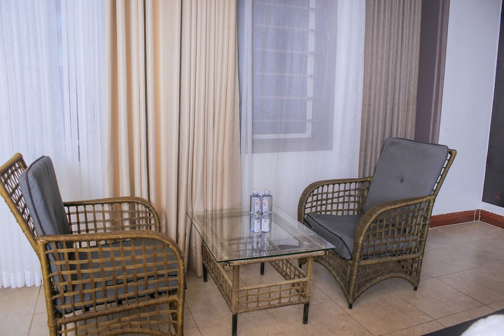 Room 16 of 72