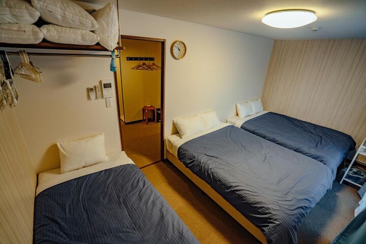 Room 14 of 54