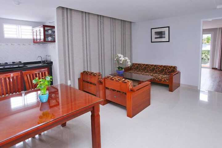 Room 16 of 27