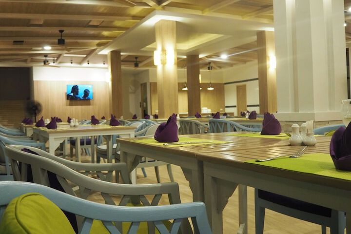 Dining 136 of 166