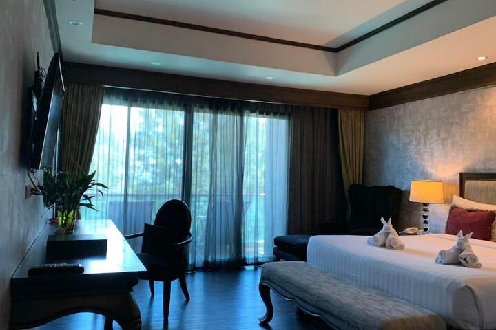 Room 13 of 62