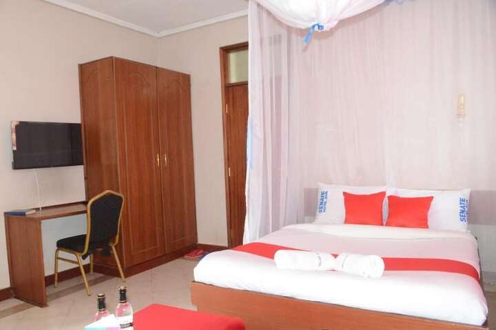 Room 3 of 22