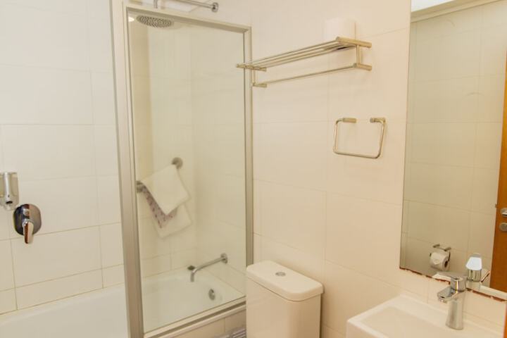 Room 40 of 70