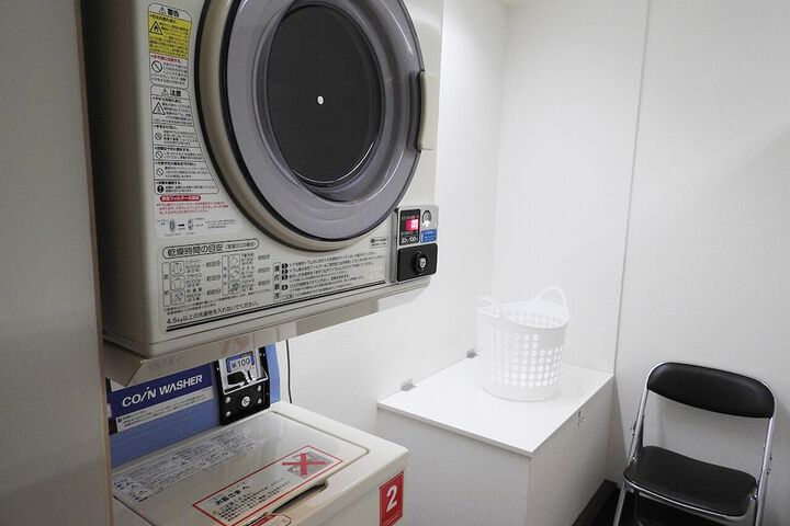 Room 12 of 31
