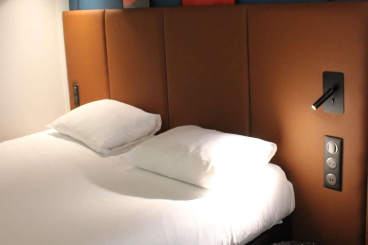 Room 25 of 125