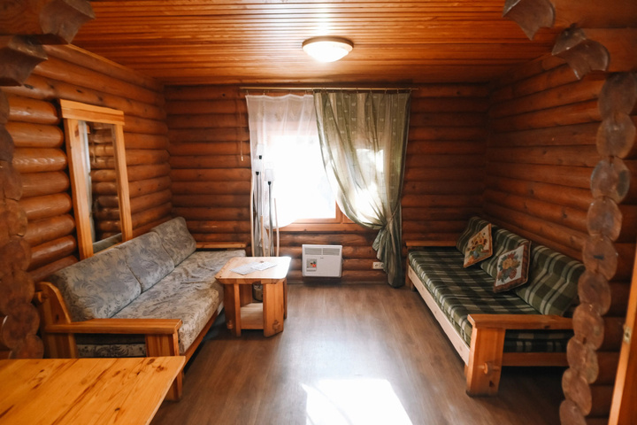 Room 30 of 43