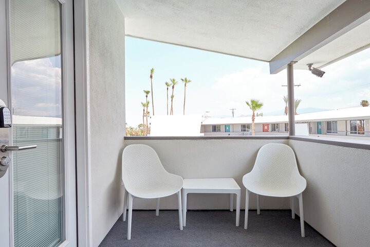 Terrace/Patio 14 of 34