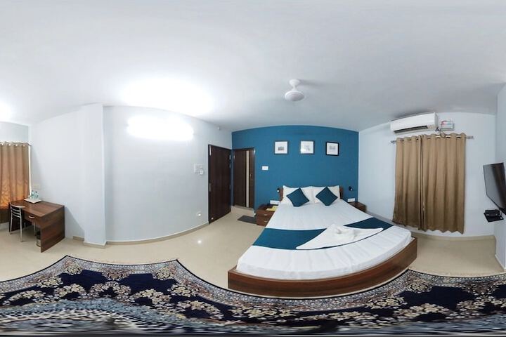 Room 8 of 31