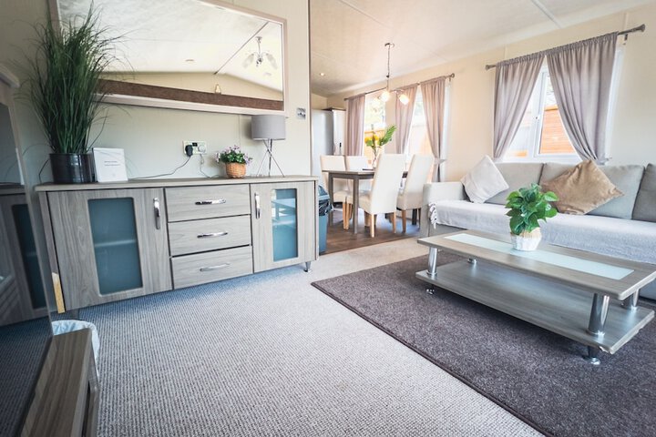 Room 14 of 51