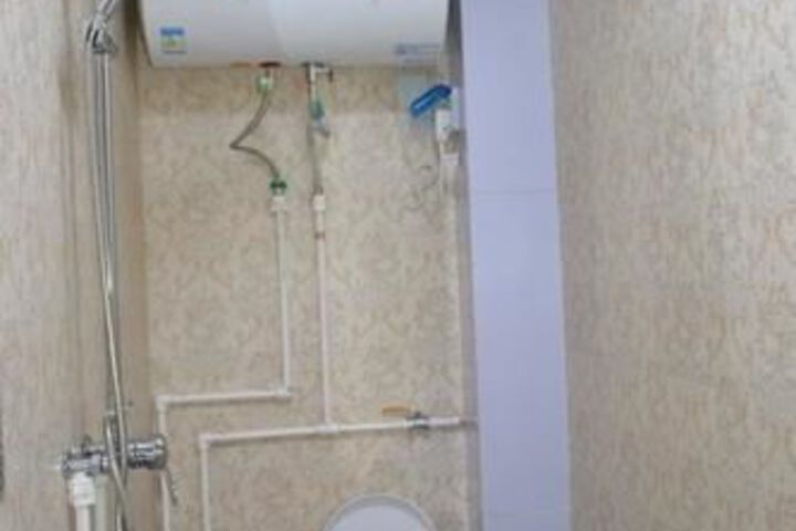 Room 15 of 17
