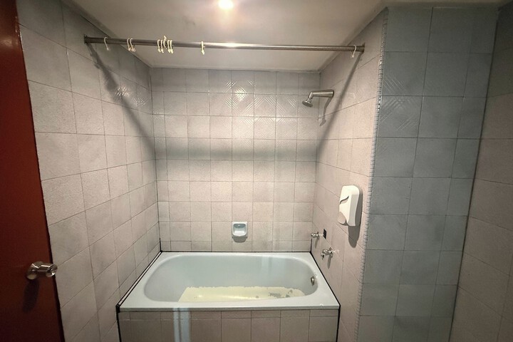 Room 77 of 86
